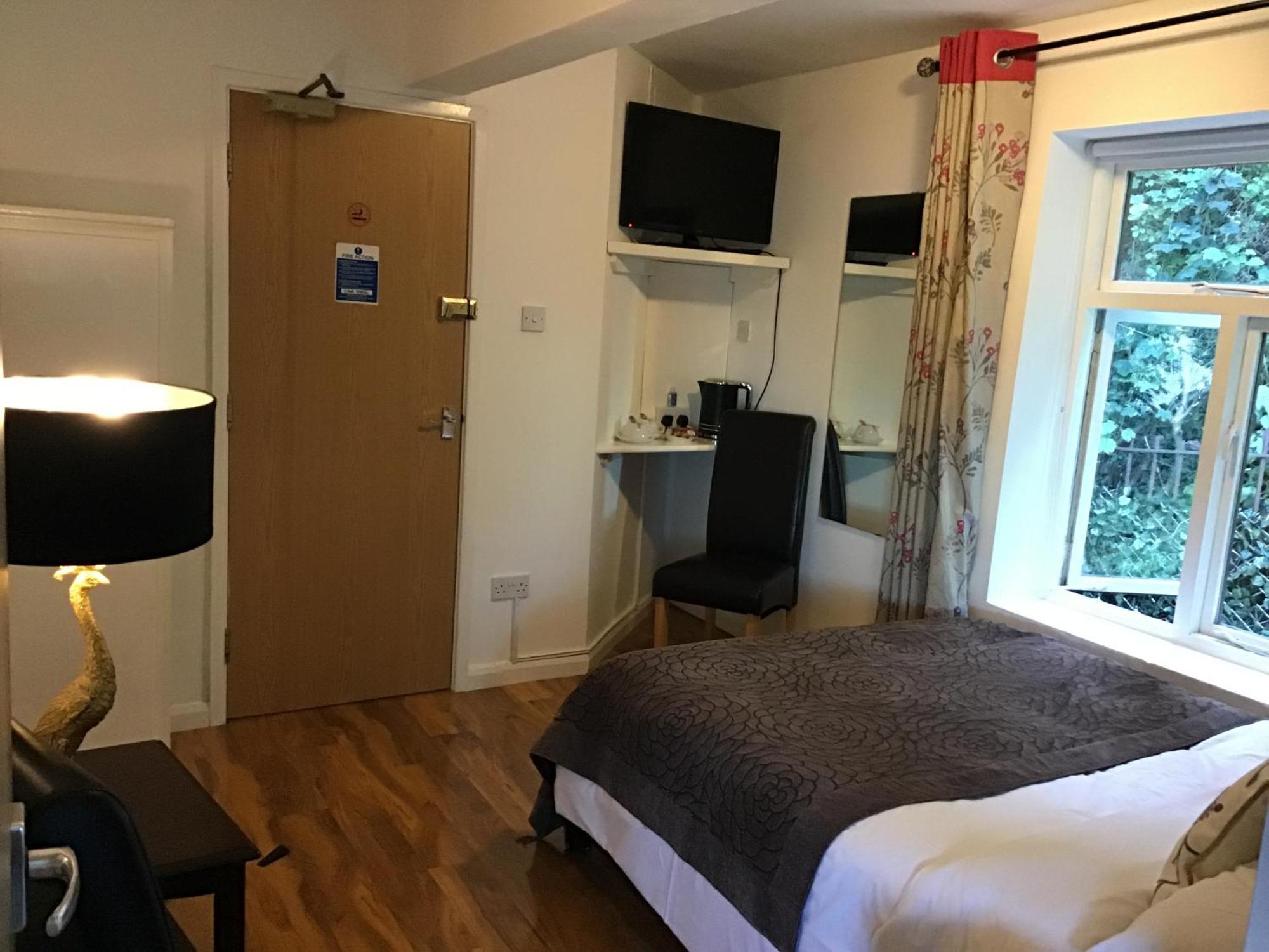 Sids Restaurant And Bar With Rooms Cardiff Kültér fotó